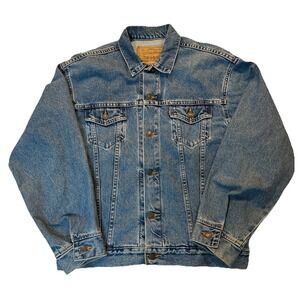Levis Light Wash Denim Jean Jacket XL Button Up Trucker Western Double Pocket